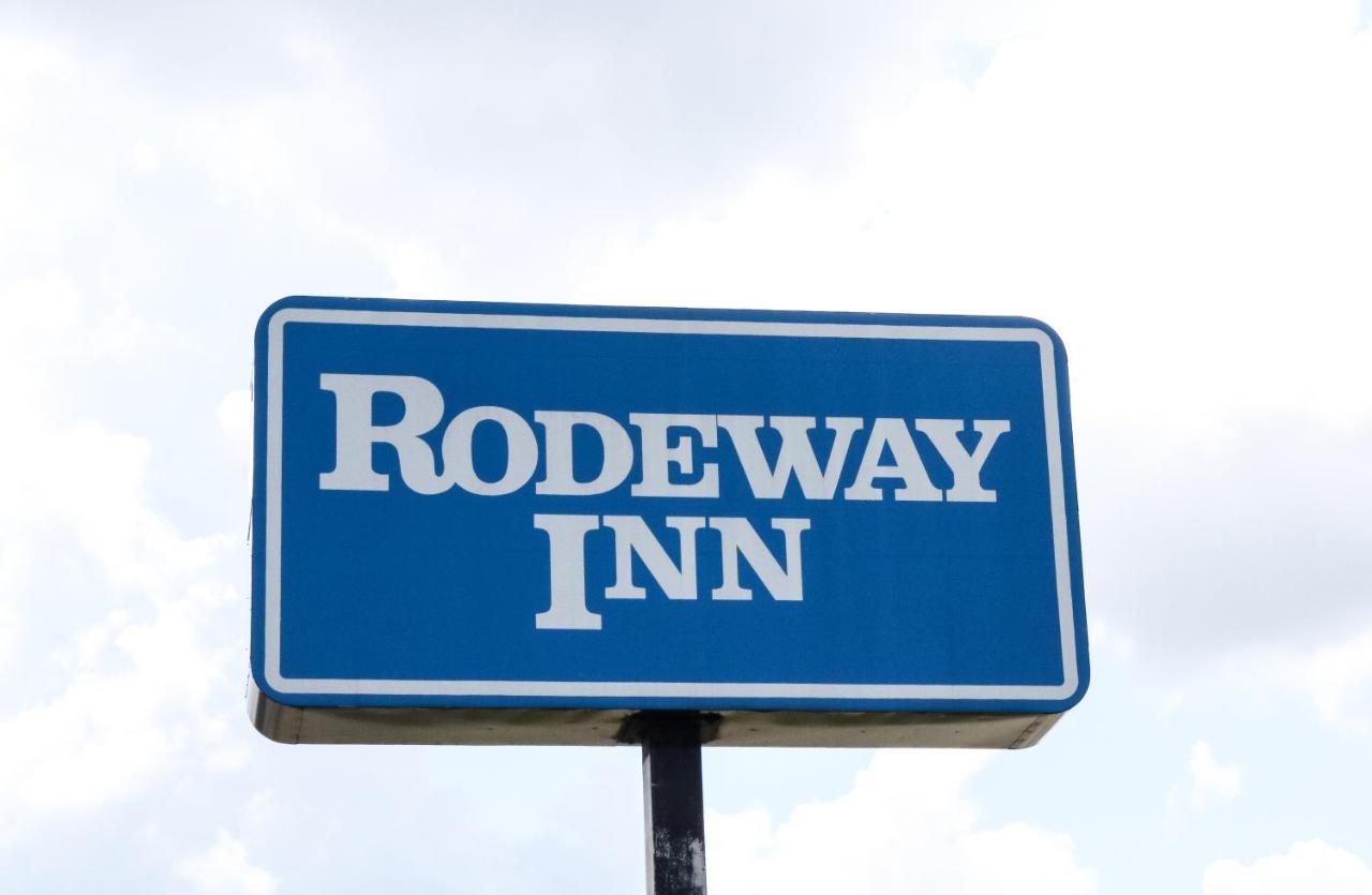 Rodeway Inn ฟีนิกซ์ ซิตี้ ภายนอก รูปภาพ